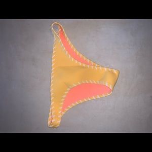 TRIANGL NEOPRENE BOTTOM